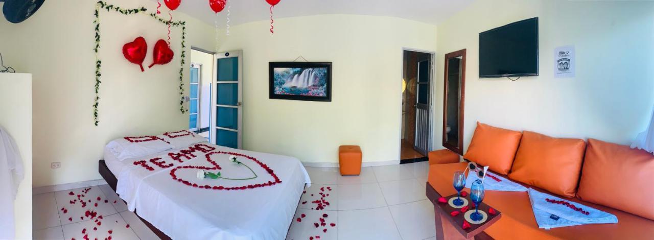 Hotel Bellavista Premium Villeta Ngoại thất bức ảnh
