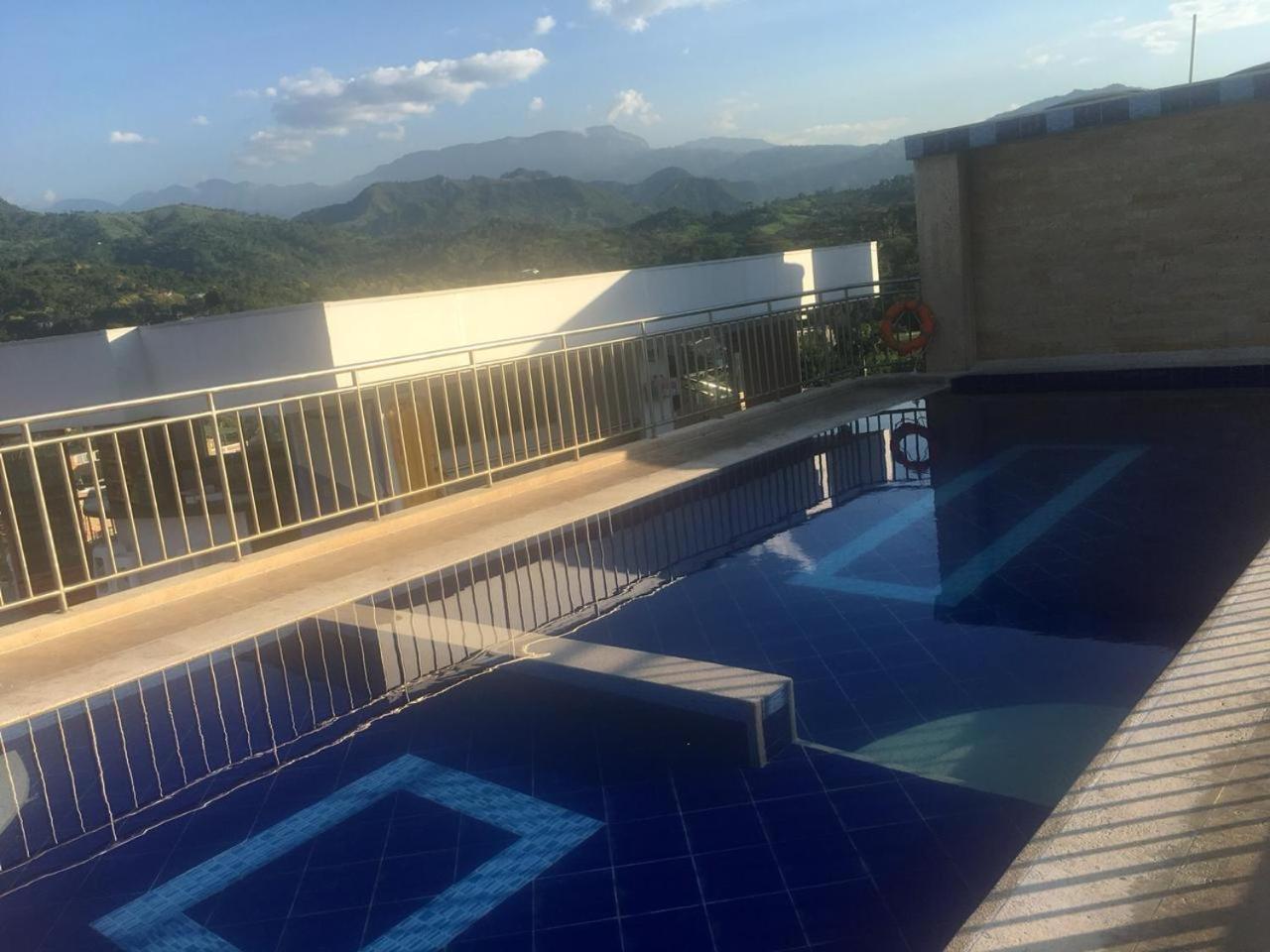 Hotel Bellavista Premium Villeta Ngoại thất bức ảnh