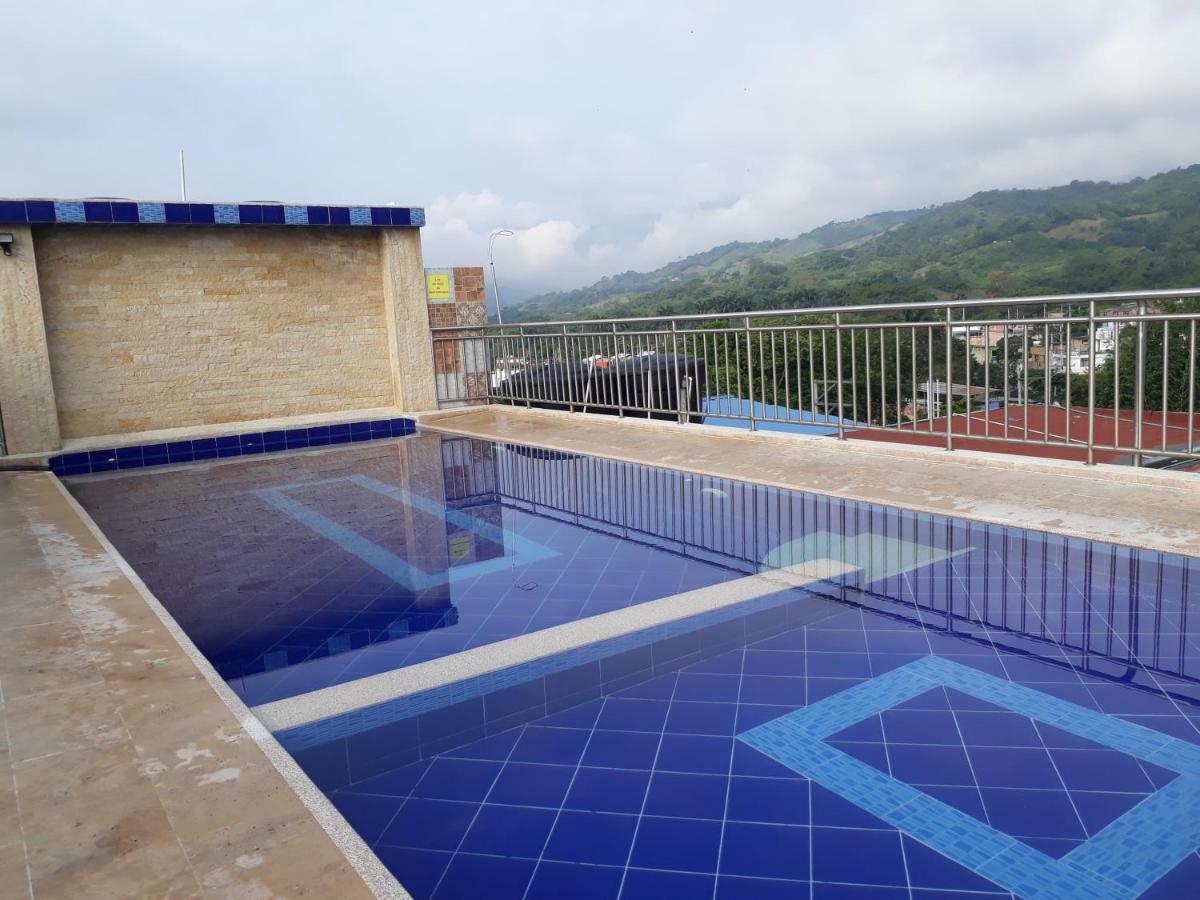 Hotel Bellavista Premium Villeta Ngoại thất bức ảnh