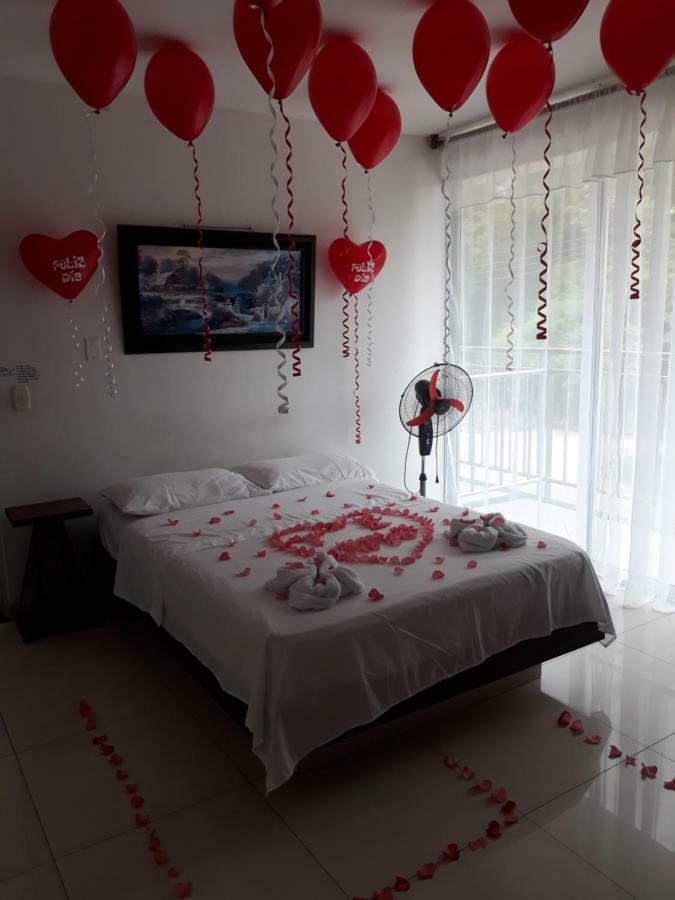 Hotel Bellavista Premium Villeta Ngoại thất bức ảnh